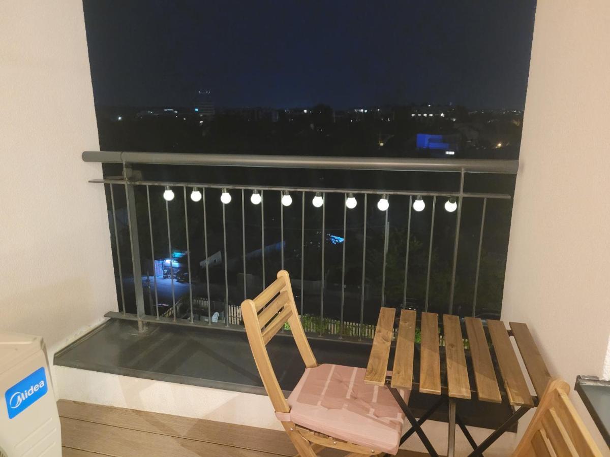 Apartment In Bucharest, Baneasa Green Area 외부 사진