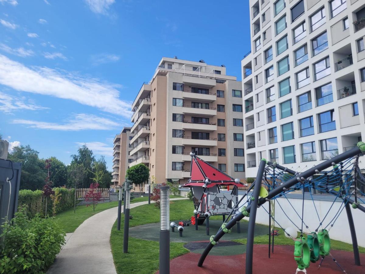 Apartment In Bucharest, Baneasa Green Area 외부 사진